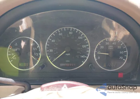 2005 Mercedes-Benz Ml 350 4Matic из США, поврежденный, VIN 4JGAB57E45A558220